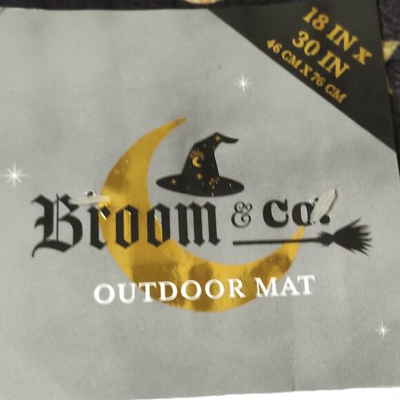Broom & Co. "Come In For A Spell" Fortune Teller Outdoor Mat 18"x30" - Picture 2 of 2